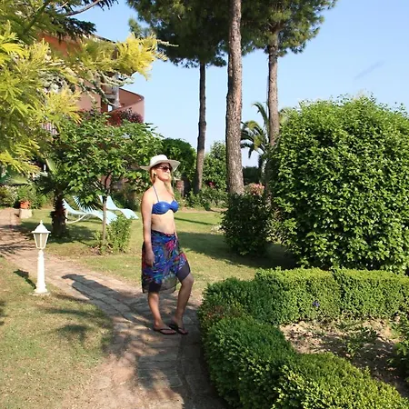 Anthos アパート *